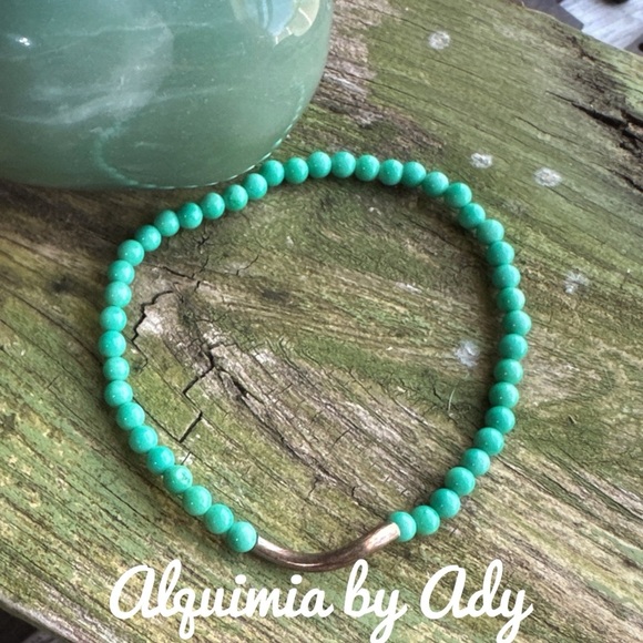 Alquimia 4mm Kelly Green Beaded Bracelet - Picture 1 of 1